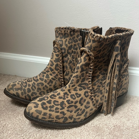 Matisse Cheetah Sibel Ankle Boots - Picture 2 of 4